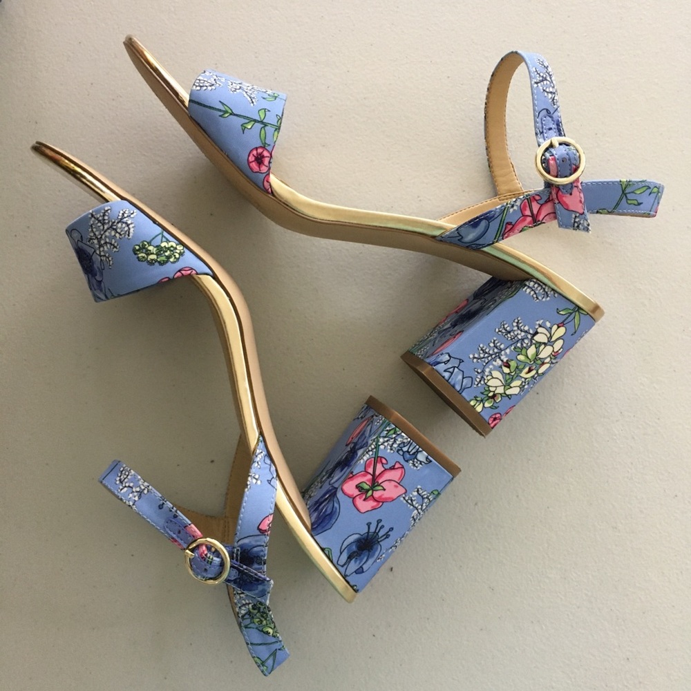 rsvp by Talbots Floral Light Blue Multi “Bettie”